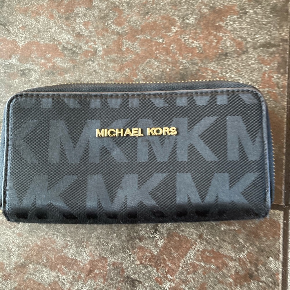 Michael Kors Black Wallet